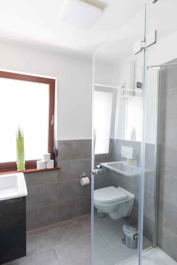 Lahn-Living III - Modernes Design - Zentrale Lage Nahe Rhein Und Martinsburg Appartement Lahnstein Buitenkant foto